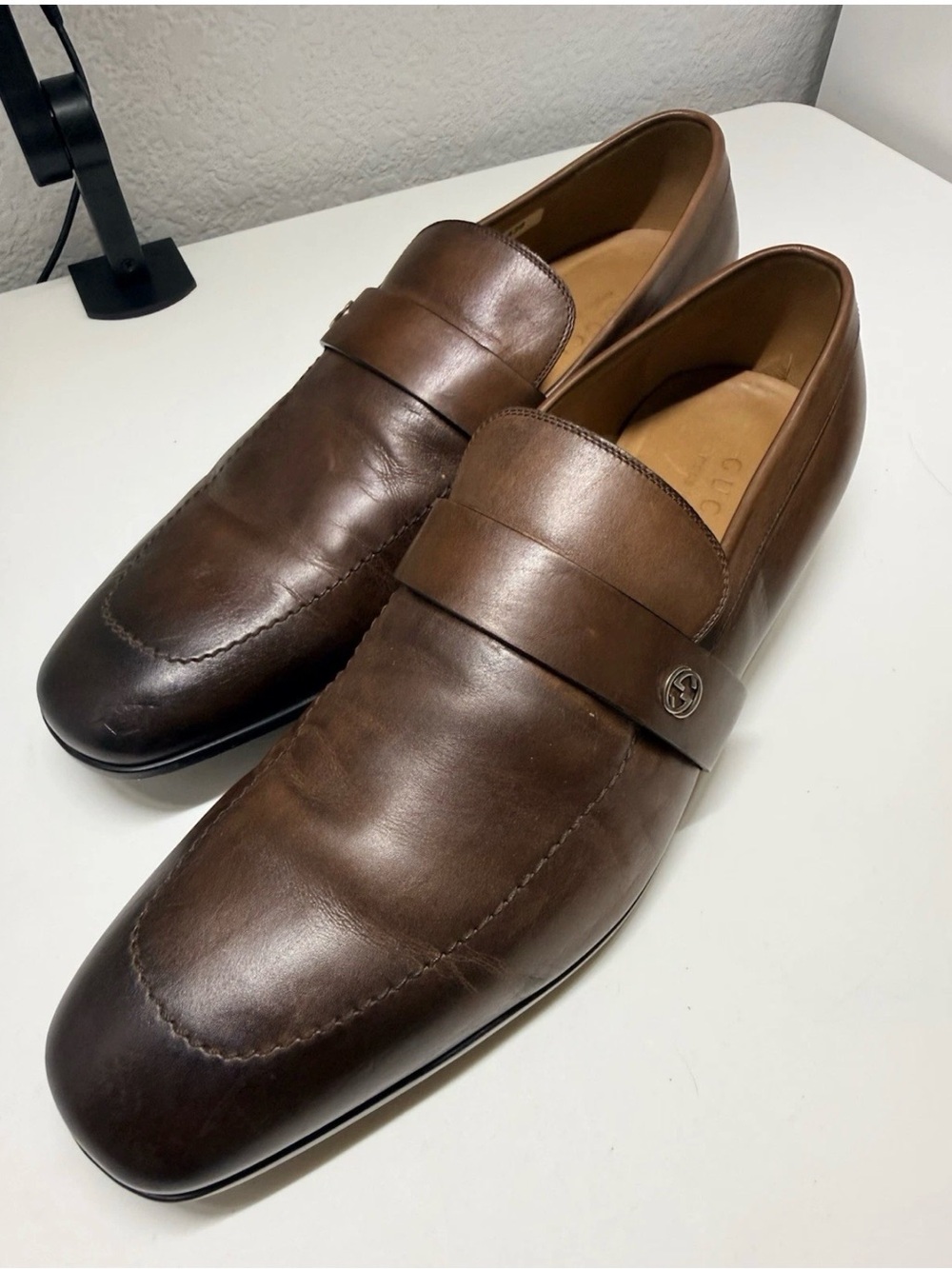 Gucci Men’s Brown Leather Loafers Slip On Dress Shoes Made in Italy Size US 8.5